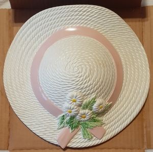 Home Interior Bonnet Planter Decor